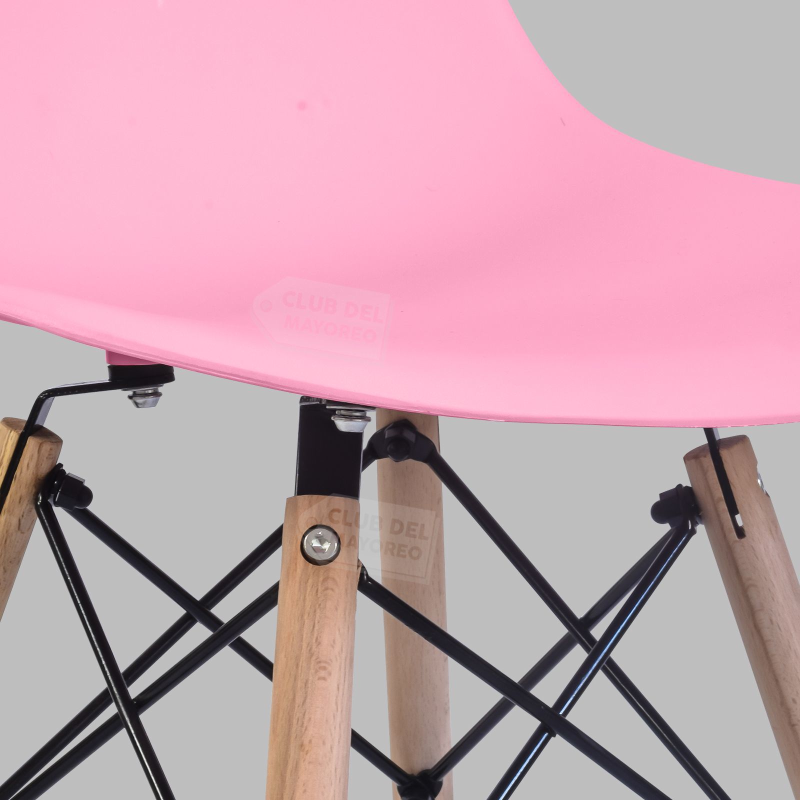 550254-EAMES-ROSA-7.jpg